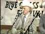Il testo della The old old house Bill Monroe