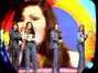Il testo della Kiss me kiss your baby Brotherhood Of Man