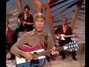 Paroles de Ain't it amazing gracie Buck Owens
