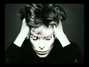 Il testo della Who can i be now David Bowie