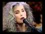 Paroles de I hear a call Emmylou Harris