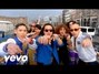 Il testo della Live my life Far East Movement