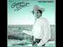 Paroles de Someone's walkin' around upstairs George Strait