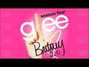 Il testo della Gimme more Glee