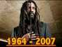 Il testo della Born to suffer Lucky Dube