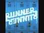 Paroles de Running away Runner Runner