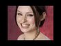 Il testo della Everything falls into place Sophie Ellis Bextor