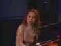 Il testo della I'm on fire Tori Amos