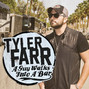 Paroles de A guy walks into a bar Tyler Farr