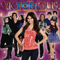 Il testo della Beggin' on your knees Victorious Cast