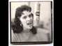 Il testo della Love of the common people Wanda Jackson