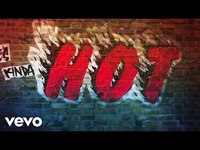 pochette album She's kinda hot