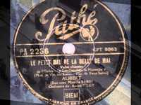 pochette album Le petit bal de la belle de mai