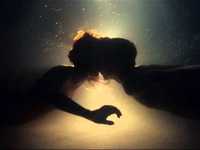 pochette album Hold me close (underground)