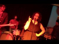 pochette album Feel like i'm in love