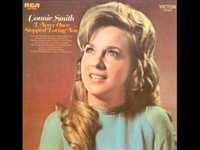 pochette album There's something lonely in this house