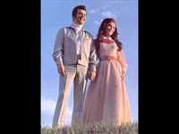 pochette album Living together alone