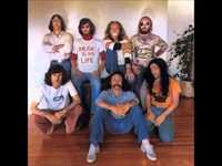 pochette album Out of the darkness