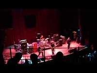 pochette album A floater left with pleasure in the executive washroom