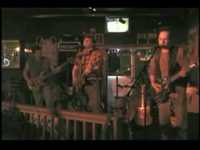 pochette album Kuka humpan seisauttaa?