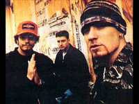 pochette album Womb to the tomb