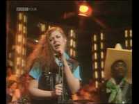 pochette album There's a guy works down the chip shop