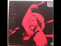 pochette album Shake hands with the devil