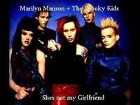 pochette album She's not my girlfriend
