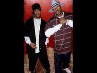 pochette album 2 tears in a bucket