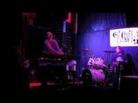 pochette album Get you out of my head