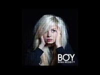 pochette album Boy (traduction)