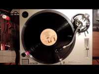 pochette album The moon just turned blue