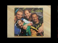 pochette album Kiss him goodbye