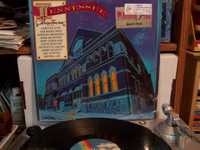 pochette album Christmas is paintin' the town