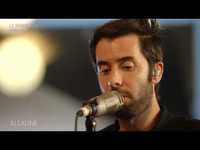 pochette album On nait on vit on meurt