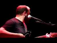 pochette album The devil is beating his wife