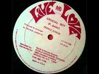 pochette album Crucial