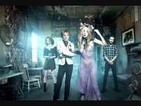 pochette album Under a floorboard world