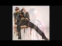 pochette album Hold it against me