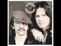 pochette album Smoke from a distant fire