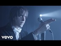 pochette album Under cover of darkness