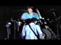 pochette album Love goes to building on fire