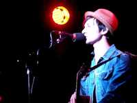 pochette album Untouched and intent