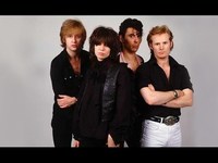 pochette album Brass in pocket (traduction)