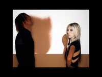 pochette album Hey contemporary