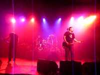 pochette album Rain hits concrete