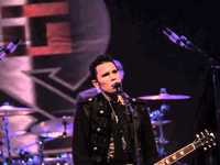 pochette album Head up high