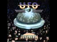 pochette album In the middle of madness