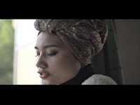 pochette album Broke her